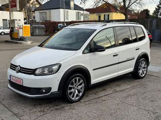 volkswagen touran cross*automatik*leder*7 sitzer*navi*shz*