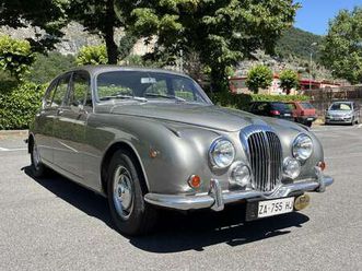 250 saloon