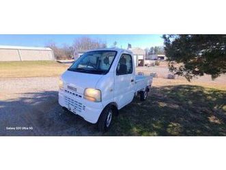 #45 2000 suzuki carry 4x4. only 13,700 miles