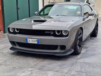 dodge challenger srt hellcat 6.2 717cv