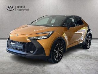 toyota c-hr 2.0 phev lounge premiere fwd e-cv...