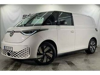 volkswagen id.buzz cargo kamera drag 3-sits momsbil