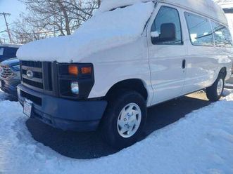 2011 ford hitop handicap lift or cargo 53,000 miles orig runs & drives