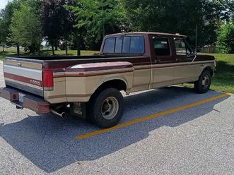 1989 ford f350 178,000kms crew cab rwd saftied