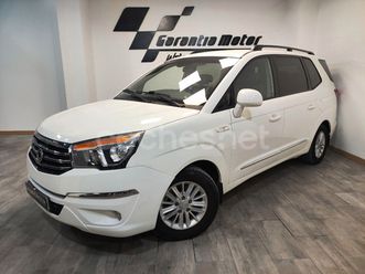 ssangyong rodius exdi limited