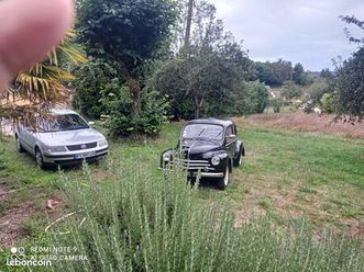 vend vehicule de collection 4cv renault 9000 a débattre