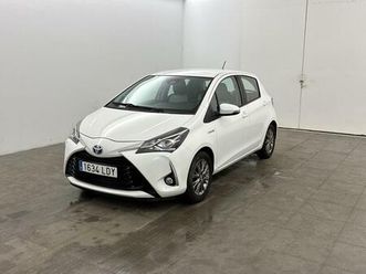 toyota yaris 1.5 100h active 73cv