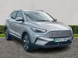 51.1kwh trophy connect auto 5dr