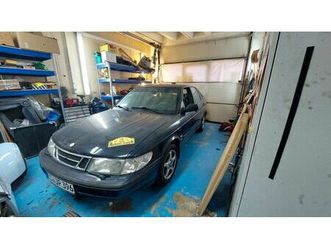 saab 900 2.0i fünftürer -