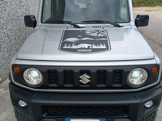 suzuki jimny meglio del nuovo!!