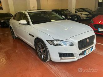 jaguar xf 3.0 d v6 300 cv aut. prestige business 2