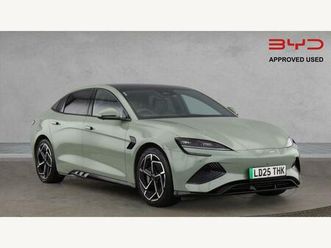 82.5kwh excellence auto awd 4dr