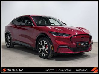 sr awd 371hk (400km) - acc/navi/skinn/rygge +++