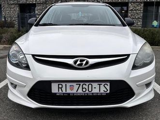 hyundai i30 cw 1,4, 2012 god.