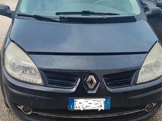 renault scenic 2 serie. .