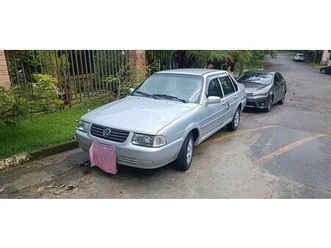 volkswagen santana 2.0 mi 2p e 4p 2001
