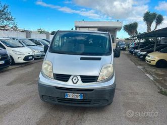 renault trafic t27 2.0 dci/115 pc-tn passenger 9 p