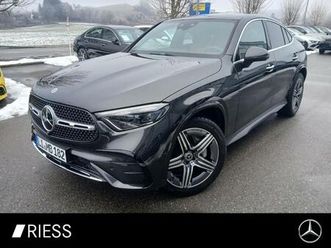 mercedes-benz glc 300 coupé amg+pano+ahk+digi l+keyl+distr+360