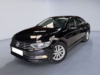 volkswagen passat advance