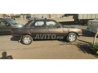 peugeot en bon état, tout est nouvellement instal...