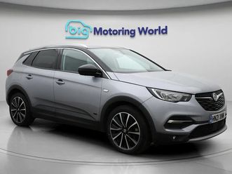vauxhall grandland x 1.6 13.2kwh elite nav suv 5dr petrol plug-in hybrid auto 4wd euro 6 (s/s) hybrid4 (300 ps) 19'' suv 2021, 37494 miles, £13200 - 33102433 - 