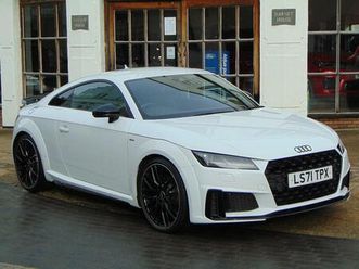 2.0 tfsi 40 black edition s tronic euro 6 (start/stop) 3dr