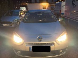 renault fluence 2.0/140 ps/einparkhilfe/te...