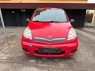 toyota yaris verso 1.3