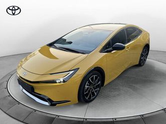 toyota prius 2.0 phev lounge nuova a como