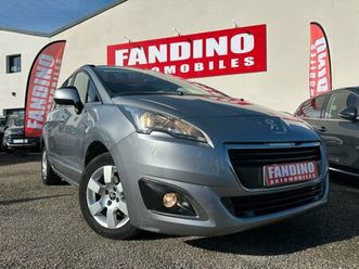peugeot 5008 1.6 hdi 115ch style 7 places