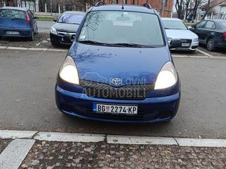 toyota yaris verso 1.4