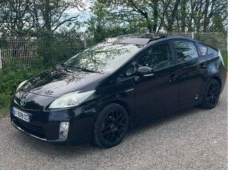 toyota prius 3 1.8 136cv