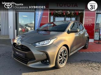 toyota yaris 116h design 5p my21