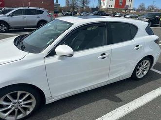2013 lexus ct200 8000$ for sale