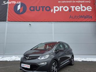 opel ampera 150kw 60kwh exclusive 1.maj