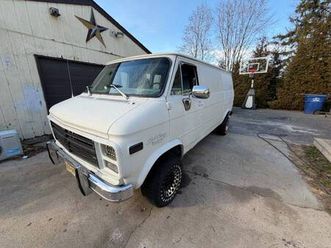 1989 chevy g30 contractor van – solid runner, ready for your business build