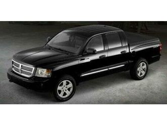used 2011 dodge dakota laramie