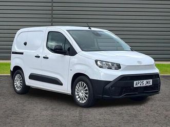 50kwh icon short panel van auto swb 6dr