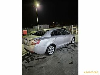 sahibinden geely emgrand 1.5 gsl premium sr 2011 model i̇stanbul 200.000 km gri (gümüş) - 36767095 | arabam.com