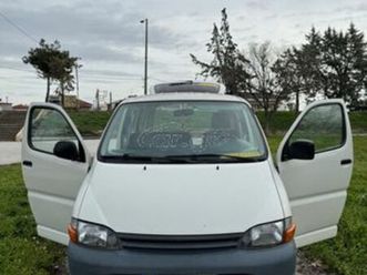 toyota hiace 2001