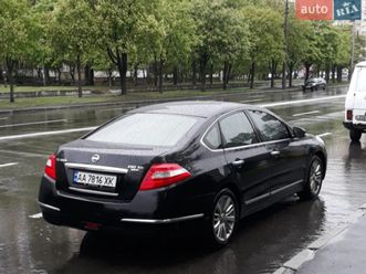 nissan teana 2012