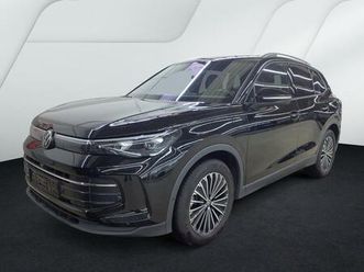 1.5 etsi dsg life | navi | ahk | acc |