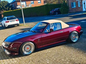 mx5 na sondermodell cosmo 1 von 530 .