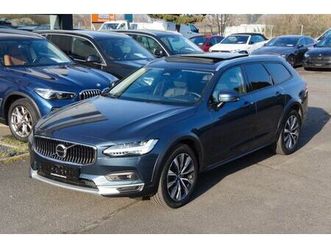volvo v90 cross country plus awd*acc*ahk*pano*stdhzg