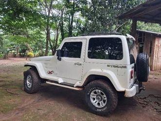 troller t-4 4x4 3.2 tgv tdi cap. rígida diesel 2013