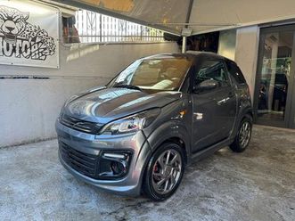 ligier js50 sport unico proprietario finanziabile