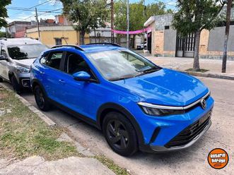 volkswagen nivus 200 full ,vendo o permuto ,créditos prendarios hasta el 50% del valor