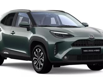 toyota yaris cross toyota yaris cross 1.5 hybrid dynamic force 130 k fwd e-cvt style