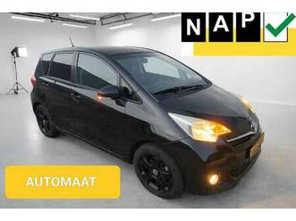 1.3vvt-i automaat 7paddle shifters camera trekhaak