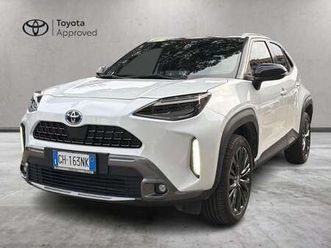 yaris cross 1.5h adventure fwd 116cv e-cvt